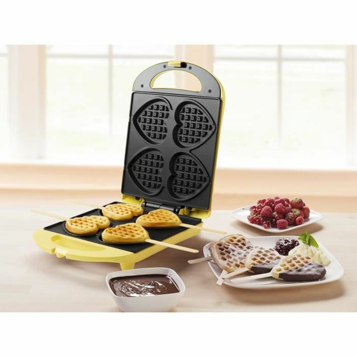 Máquina de Waffles BESTRON 40865 (780 W)