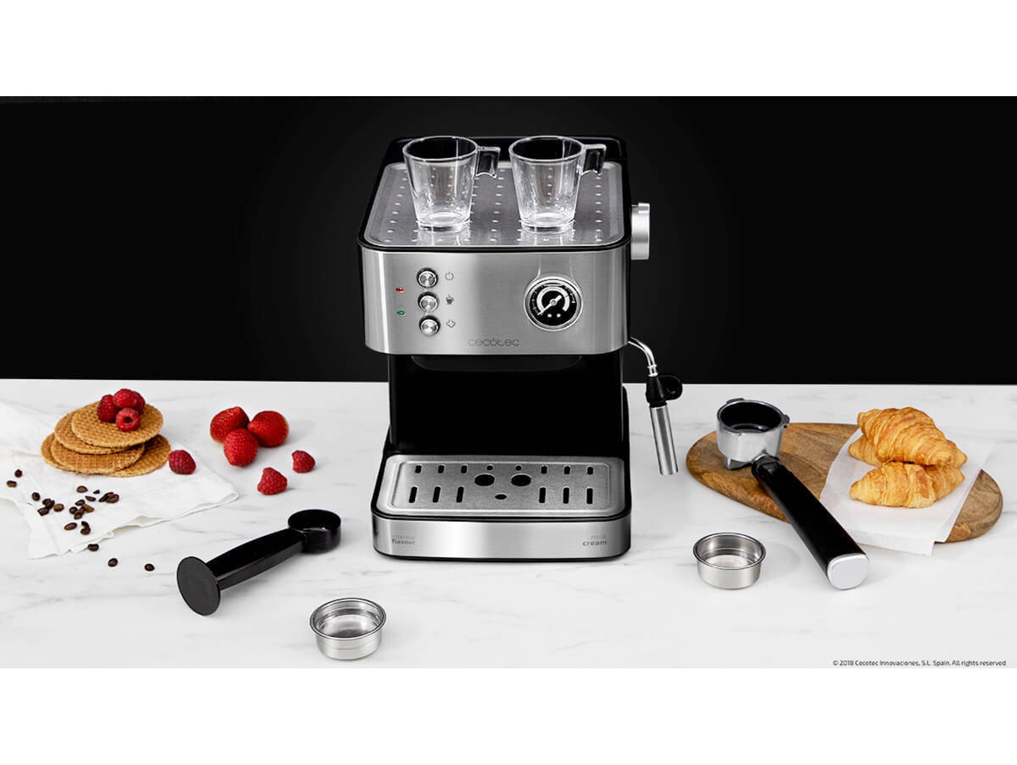 Cafetera CECOTEC Power Espresso 20 Professionale (20 bar