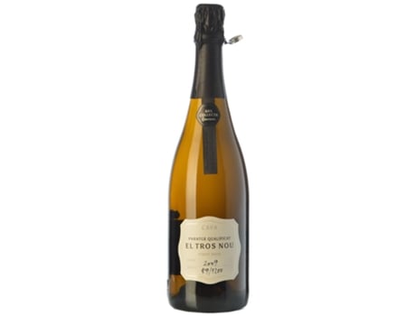 Espumante CODORNÍU Codorníu Finca El Tros Nou Pinot Negro Brut Cava Gran Reserva 2009 (0.75 L - 1 unidad)