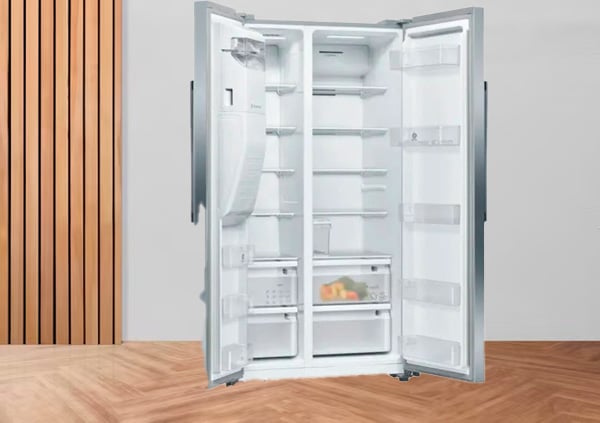 El nuevo frigorífico de LG elimina las bacterias y hace hielos que duran más