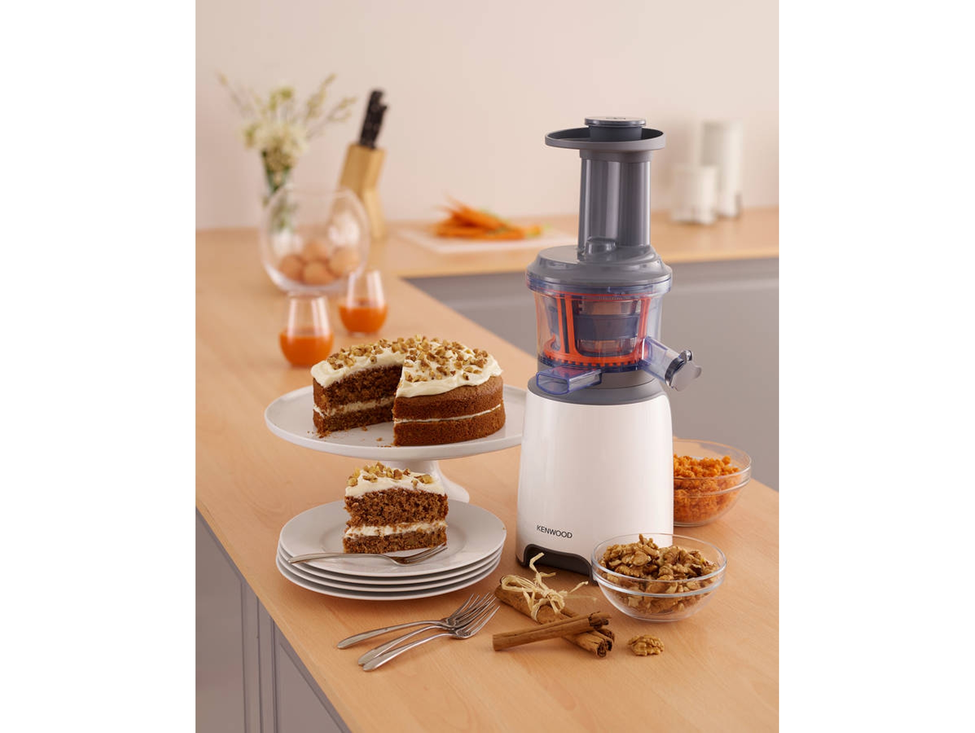 Licuadora Slow Juicer KENWOOD PURE JUICE JMP600WH 150 W 1 L Worten.es