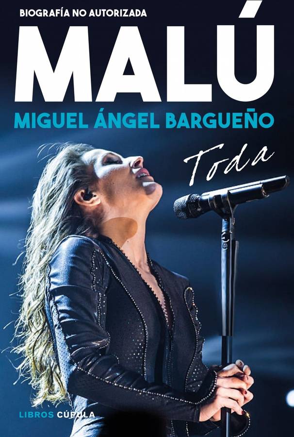 Libro Malú Toda de Miguel Ángel Bargueño (Español)