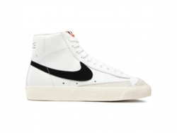 Zapatillas NIKE Blazzer Mid '77 Mujer (39 - Blanco)