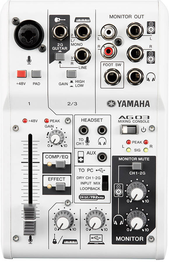 Mesa de mezclas YAMAHA AG03