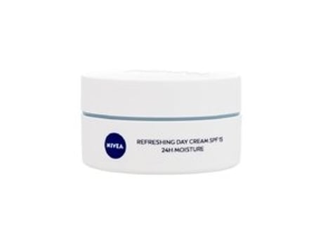 NIVEA - Refreshing Day Cream SPF15 - Denní pleťový krém 50ml